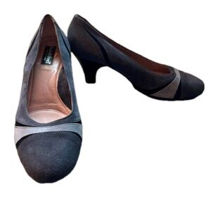 BeautiFeel Grey Suede heels (2.5”). Size EU41